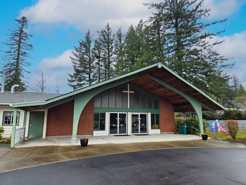 Primary Photo Of 348 SW Cherry Park Rd, Troutdale Religious Facility For Sale