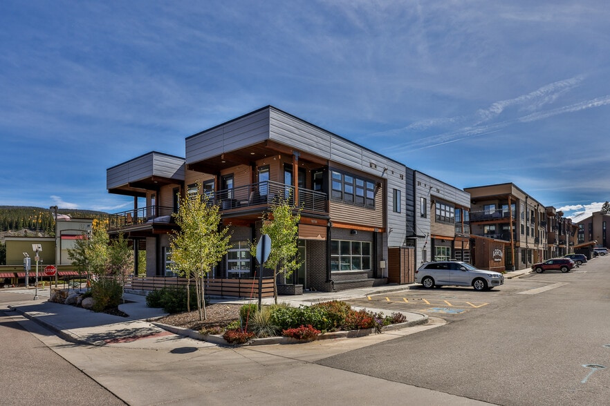 More Photos Of 78746 US Highway 40, Winter Park Restaurant For Lease