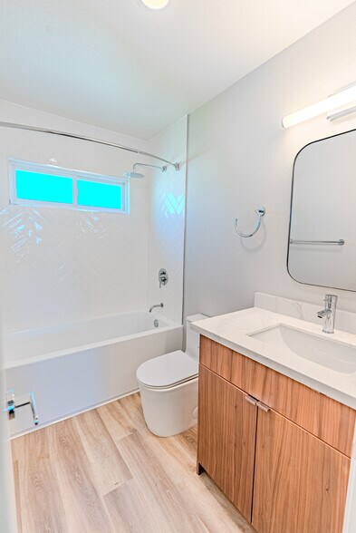 More Photos Of 4659 North Ave, San Diego Apartments For Sale