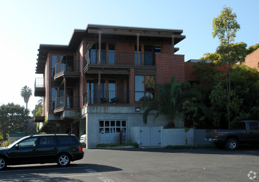 More Photos Of 420 E Carrillo St, Santa Barbara Office Residential For Lease