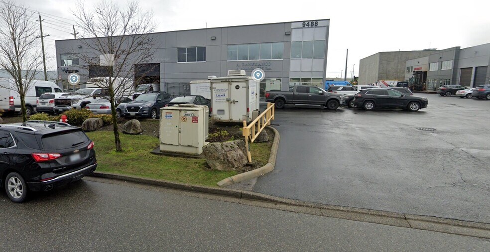 More Photos Of 9488 189th St, Surrey Light Distribution For Lease