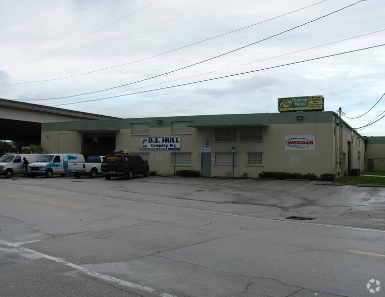 More Photos Of 3355 SW 2nd Ave, Fort Lauderdale Unknown For Lease