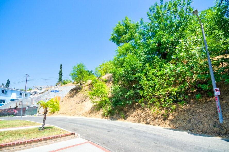 More Photos Of 5306 Borland rd, Los Angeles Land For Sale
