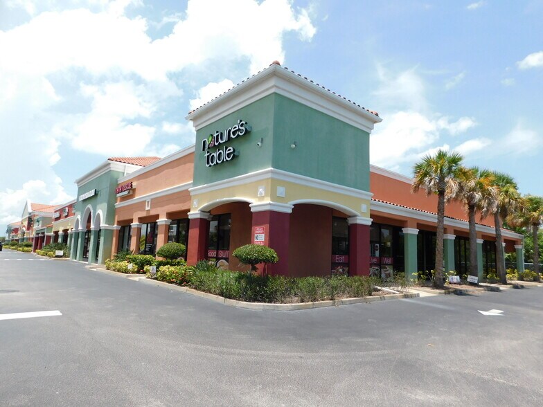 More Photos Of 7640 N Wickham Rd, Melbourne General Retail For Lease