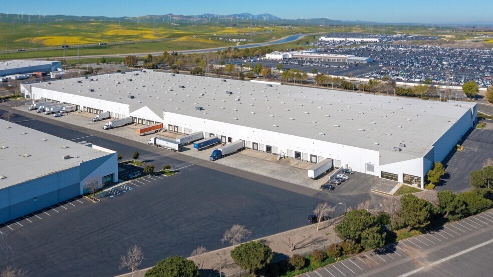 More Photos Of 25000 S Schulte Rd, Tracy Distribution For Lease