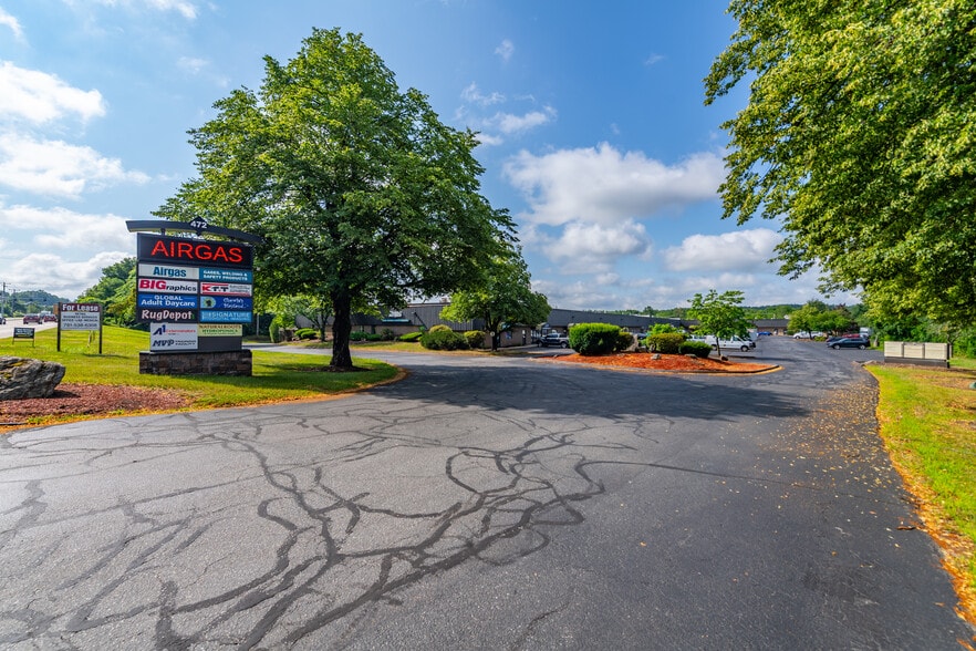 More Photos Of 472 Amherst St, Nashua Distribution For Lease