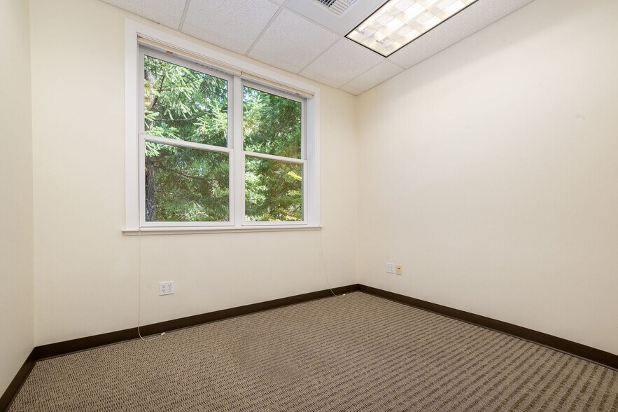 More Photos Of 351-356 Providence Mine Rd, Nevada City Medical For Lease