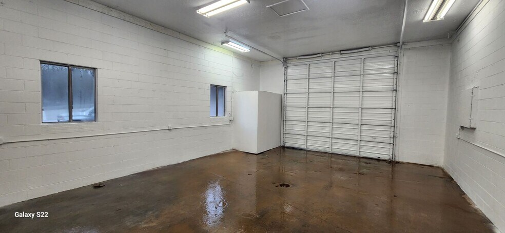 More Photos Of 270 Mills Gap Rd, Asheville Self Storage For Lease