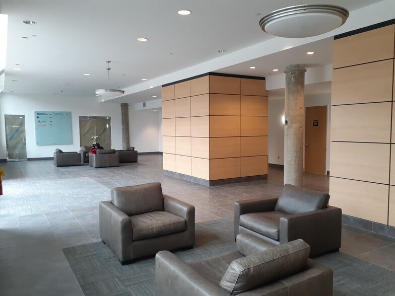 More Photos Of 39 Grant St, Framingham Office For Lease