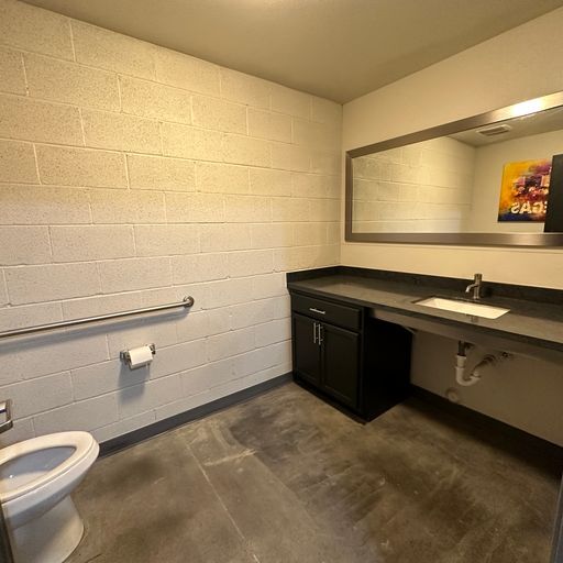 More Photos Of 4071 Silvestri Ln, Las Vegas Showroom For Sale