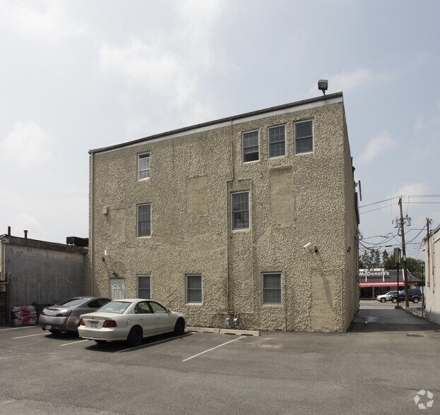 More Photos Of 1812-1814 Merrick Rd, Merrick Office For Sale