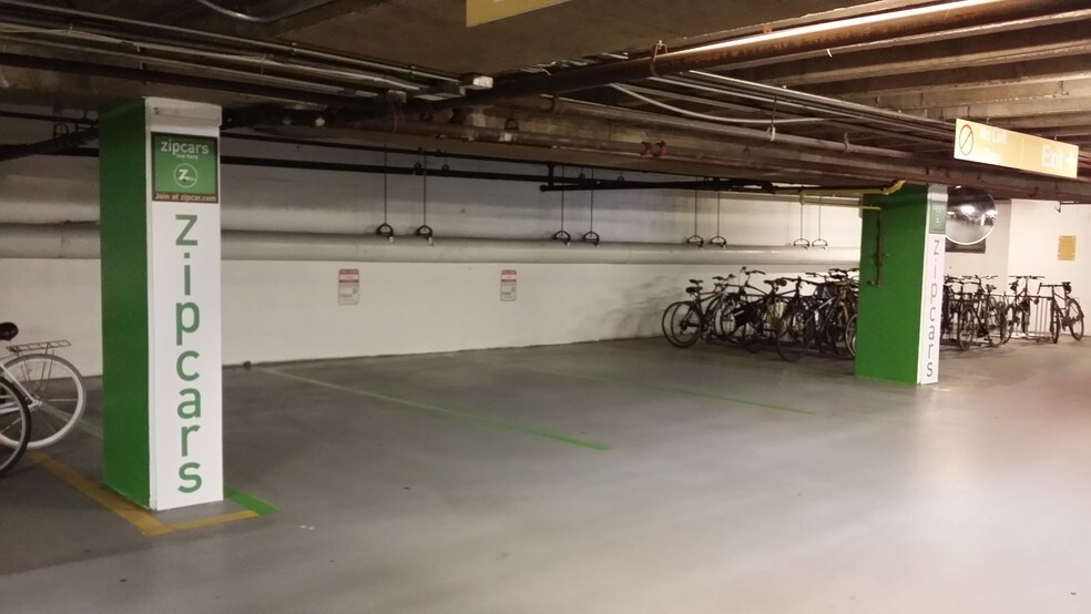 More Photos Of 999 18th St, Denver Office For Lease