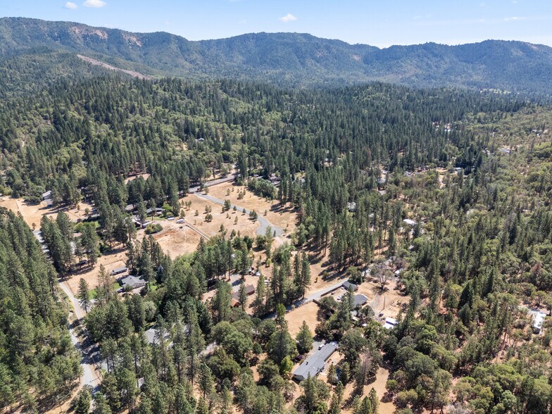 More Photos Of 4697 E Evans Creek Rd, Rogue River Land For Sale