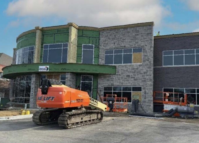 More Photos Of 220 W Broadway, Madison Freestanding For Lease