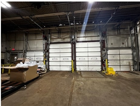 More Photos Of 1611 James P Cole Blvd, Flint Manufacturing For Lease