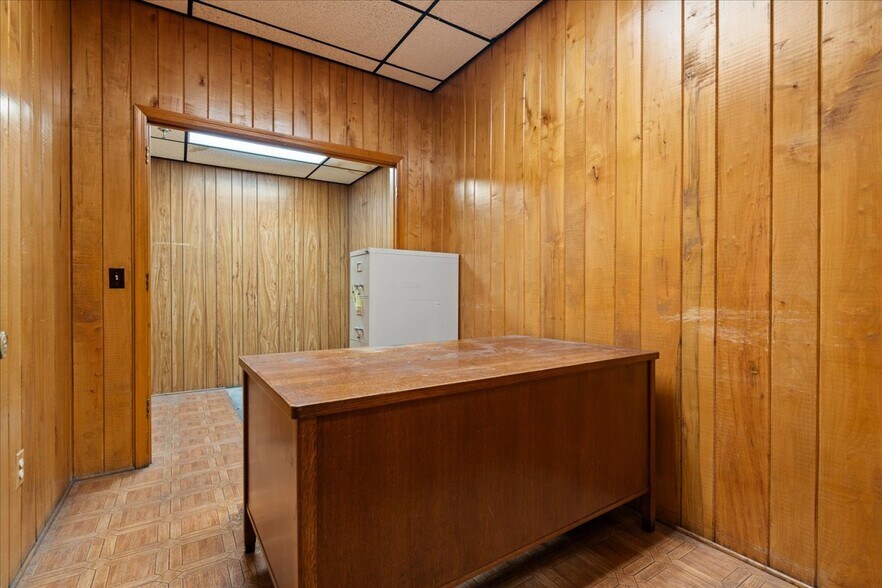 More Photos Of 119 E 6th Ave, Pamplico Industrial For Sale