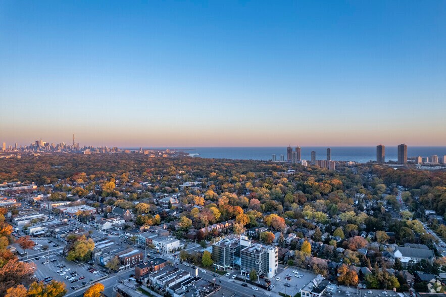 More Photos Of 2425 Bloor St W, Toronto Medical For Lease