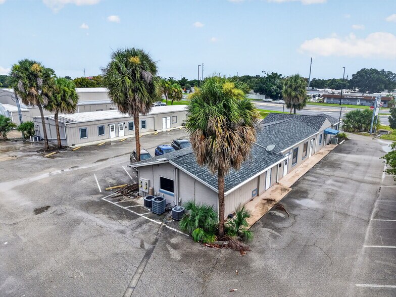 More Photos Of 3207-3229 13th St, Saint Cloud General Retail For Sale