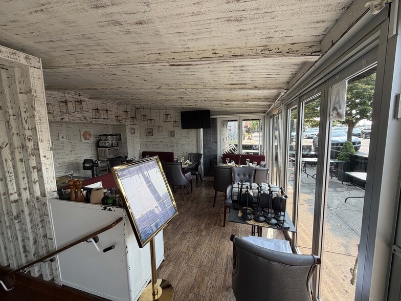 More Photos Of 2027 Emmons Ave, Brooklyn Restaurant For Lease