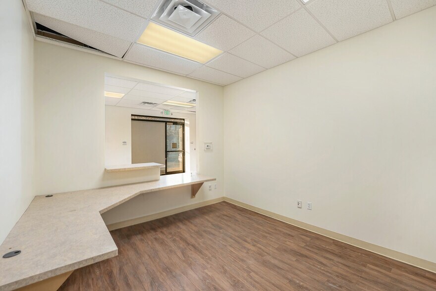 More Photos Of 3030-3034 Downing St, Denver General Retail For Lease