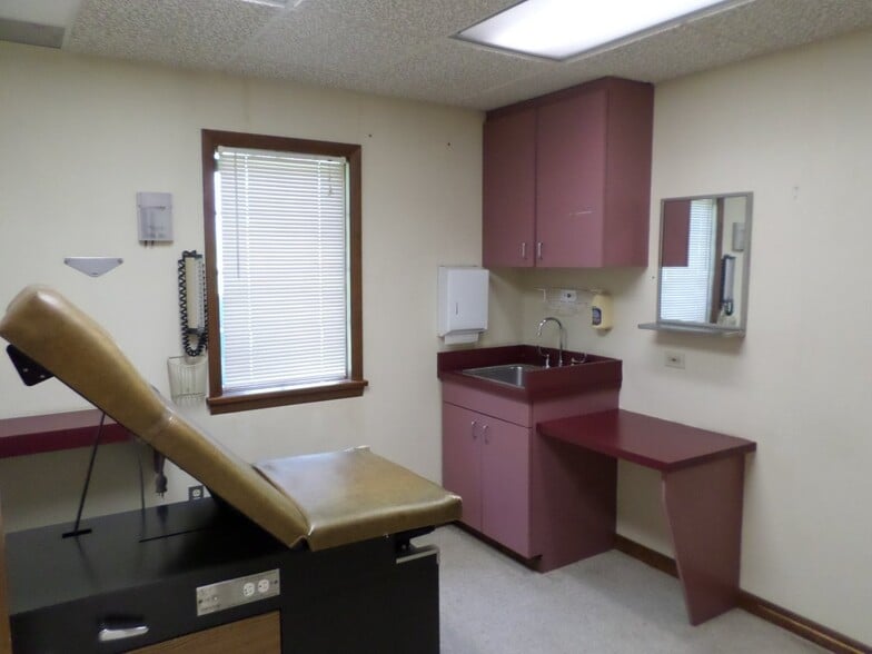 More Photos Of 1240 State Route 307, Lake Winola Office For Sale