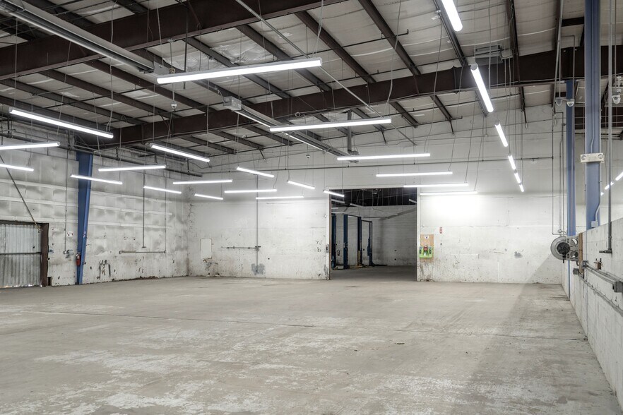 More Photos Of 10301 Southard Dr, Beltsville Service For Lease