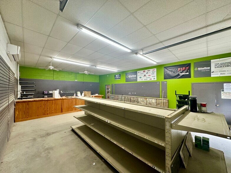 More Photos Of 10327 NC 211 Hwy, Aberdeen Warehouse For Sale