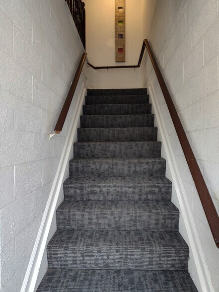 More Photos Of 28855 Van Dyke Ave, Warren Storefront Retail Office For Lease