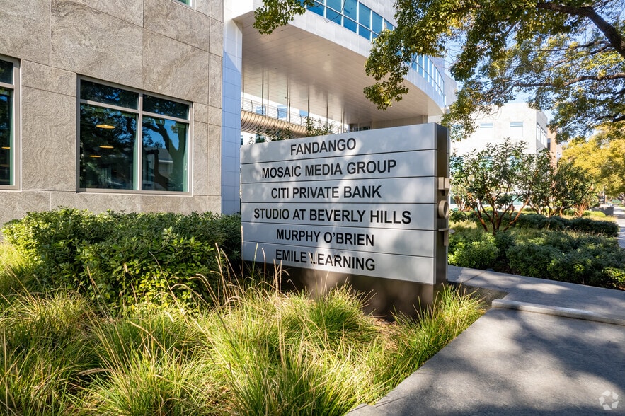 More Photos Of 407 N Maple Dr, Beverly Hills Coworking Space