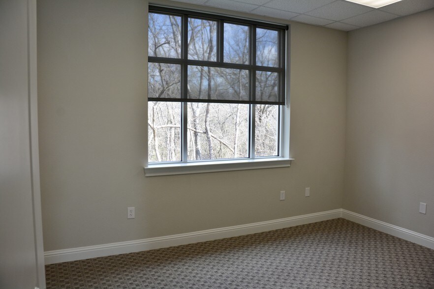 3900 S Stonebridge Dr, McKinney, TX 75070 Office For Lease