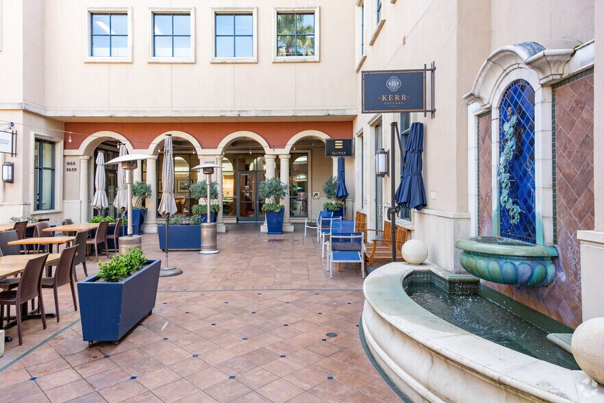 Primary Photo Of 1401-1485 1st St, Napa Office For Lease