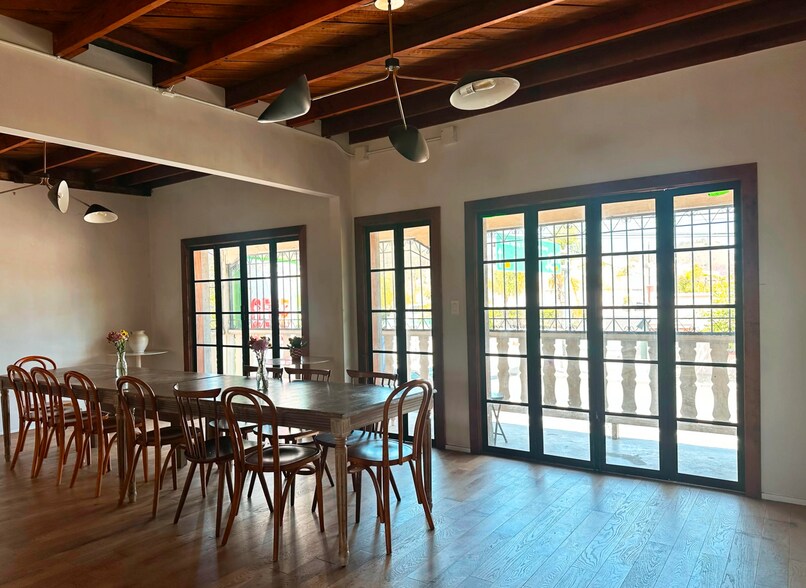 More Photos Of 1822 N Broadway, Los Angeles Storefront Retail Office For Sale