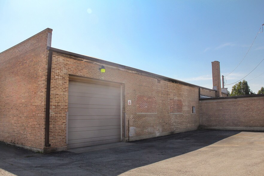 More Photos Of 9340 S Kedzie Ave, Evergreen Park Warehouse For Sale