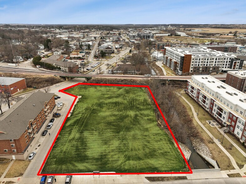 More Photos Of 305 Prentiss st, Iowa City Land For Sale