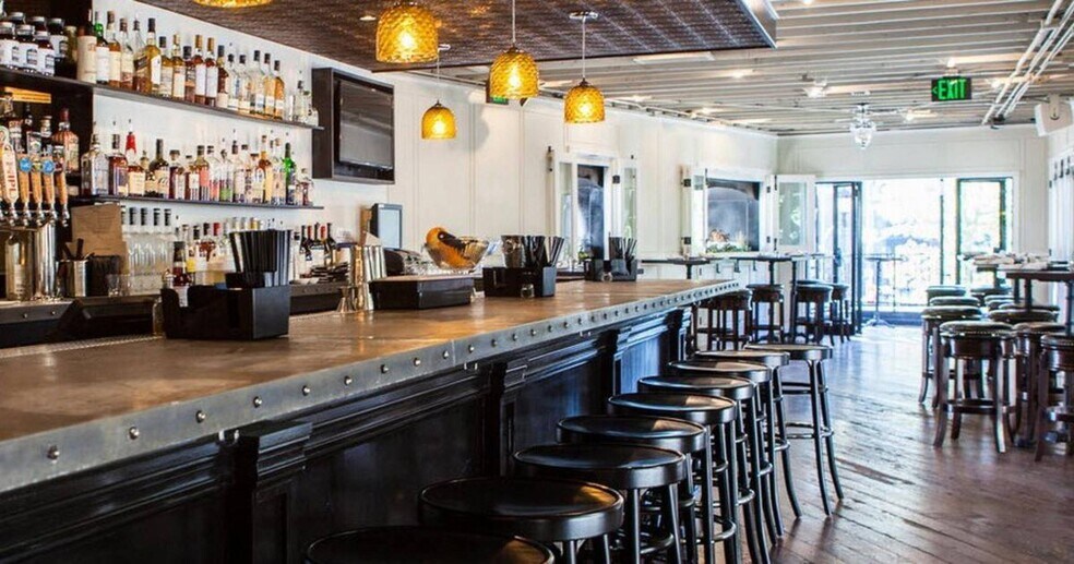 840 S Spring St, Los Angeles, CA 90014 Retail For Lease