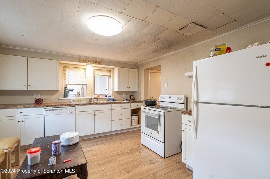 More Photos Of 1017 Prescott Ave, Scranton Auto Repair For Sale