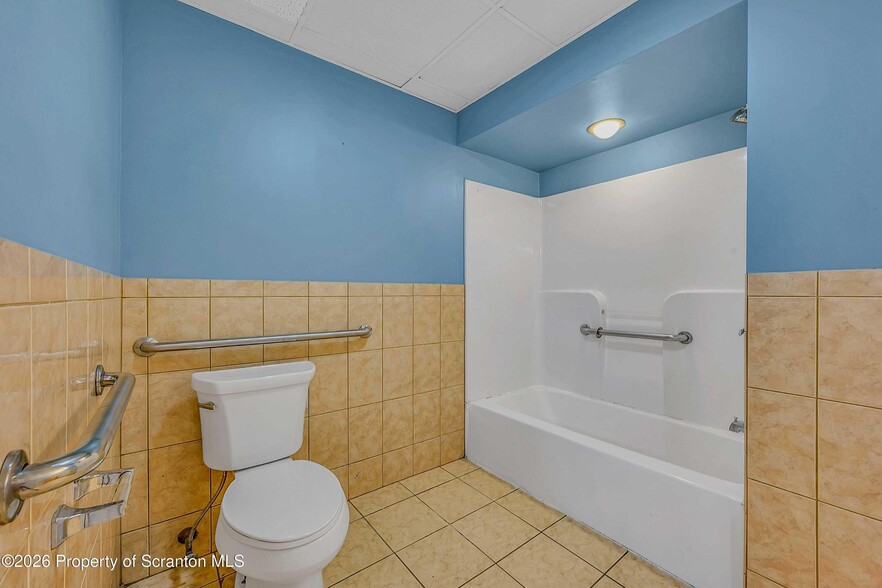 More Photos Of 1248 Providence Rd, Scranton Self Storage For Sale