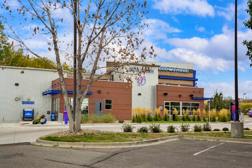 More Photos Of 5384 S Parker Rd, Aurora Carwash For Sale