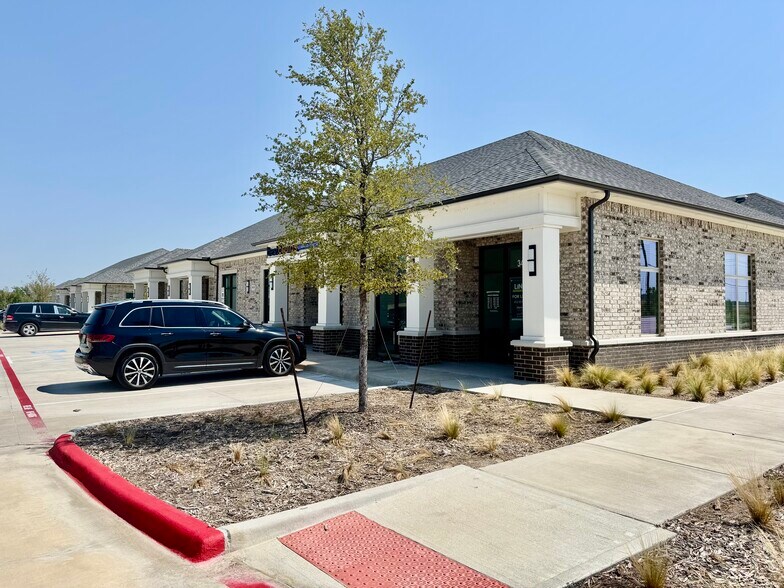 Primary Photo Of 1630 W Prosper Trl, Prosper Unknown For Lease