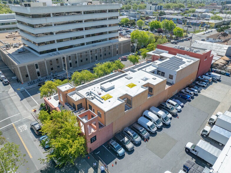 More Photos Of 950 Parker St, Berkeley Office For Sale