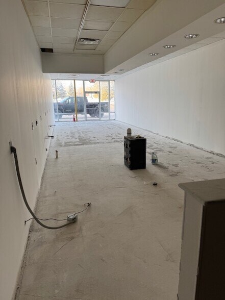 More Photos Of 1796-1808 Lake Rd, Hamlin Unknown For Lease