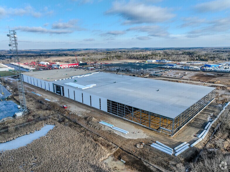 More Photos Of 7475 Mclean Rd E, Guelph Distribution For Lease