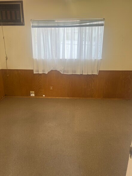 More Photos Of 801 Woodside Rd, Redwood City Unknown For Lease
