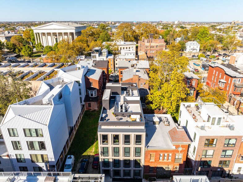 More Photos Of 2007 Cambridge St, Philadelphia Apartments For Sale