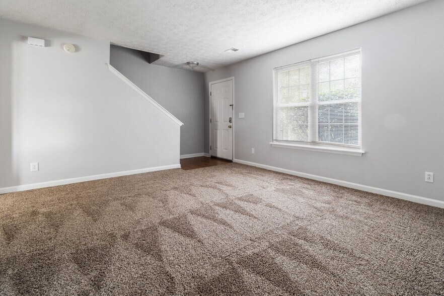 More Photos Of 3353-3375 Cove Lake Dr, Lexington Apartments For Sale