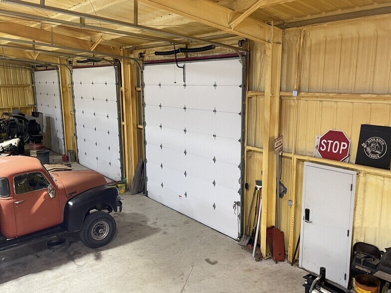 More Photos Of 1800 FM 775, Seguin Warehouse For Sale