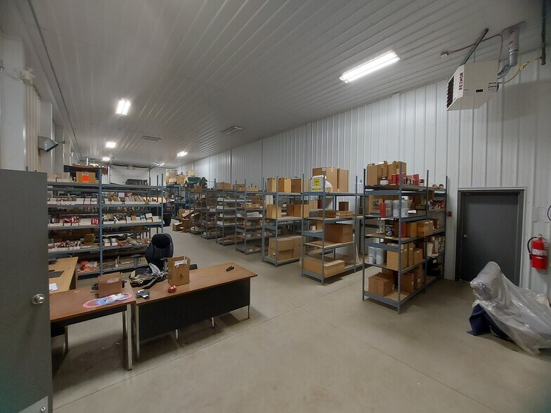 More Photos Of 27123 Hwy 597, Lacombe County Warehouse For Lease