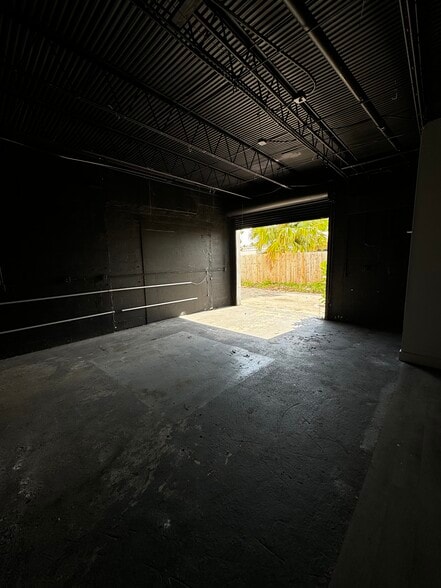 More Photos Of 1800-1812 SW 7th Ave, Pompano Beach Warehouse For Sale