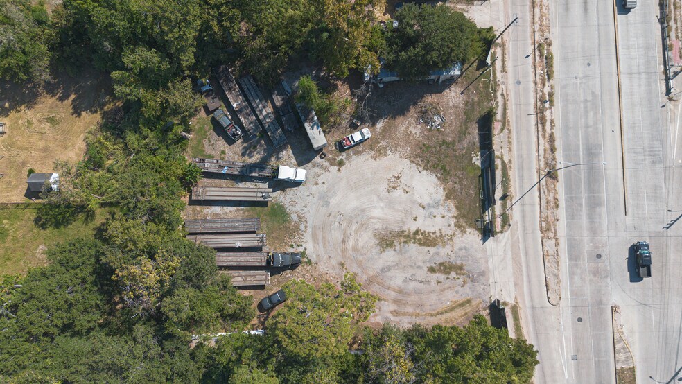 More Photos Of 7517 Ley Rd, Houston Land For Sale