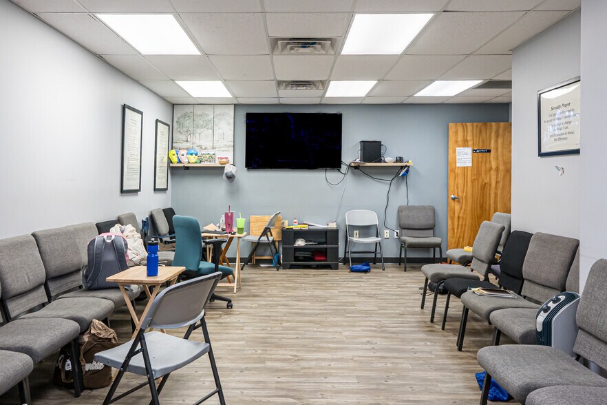 More Photos Of 90 Asheland Ave, Asheville Medical For Sale